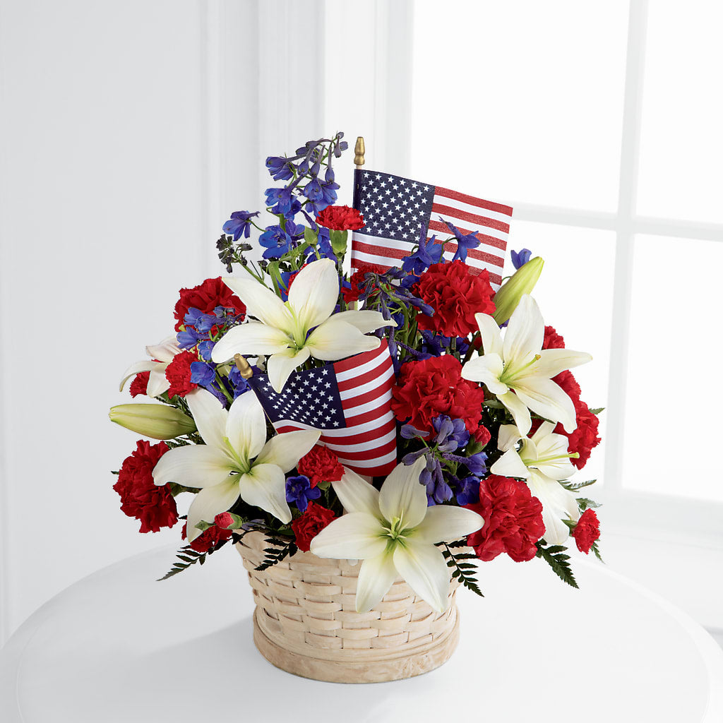 American Glory Bouquet – Halstead Floral At The Plaza, Halstead KS