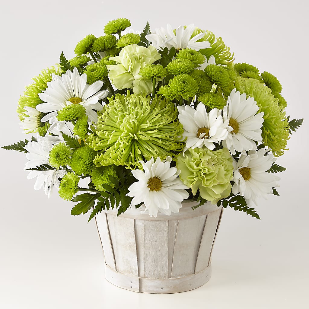 Lucky Charm Basket (Standard) – Halstead Floral At The Plaza, Halstead KS