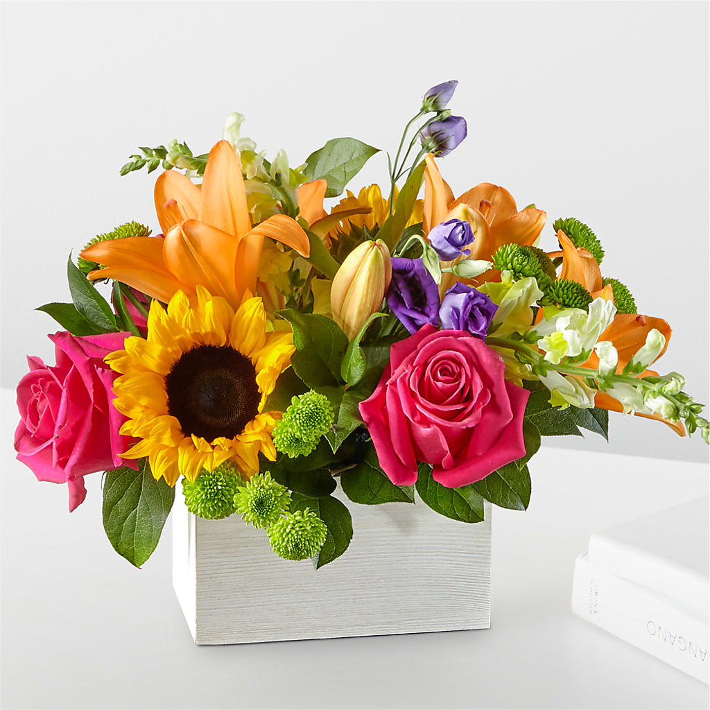 Best Day Box Bouquet – Halstead Floral At The Plaza, Halstead KS