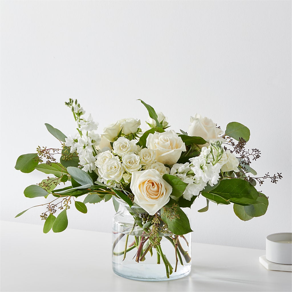 Fresh Linen Bouquet – Halstead Floral At The Plaza, Halstead KS