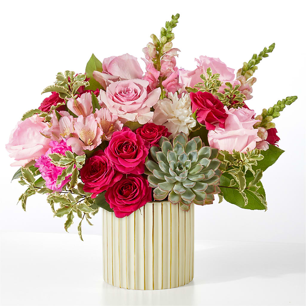 Magenta Musings Bouquet – Halstead Floral At The Plaza, Halstead KS