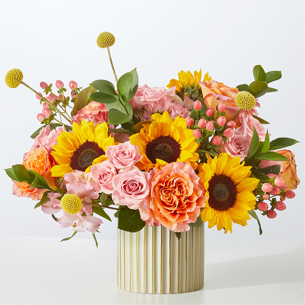 Sun's Out Bouquet – Halstead Floral At The Plaza, Halstead KS