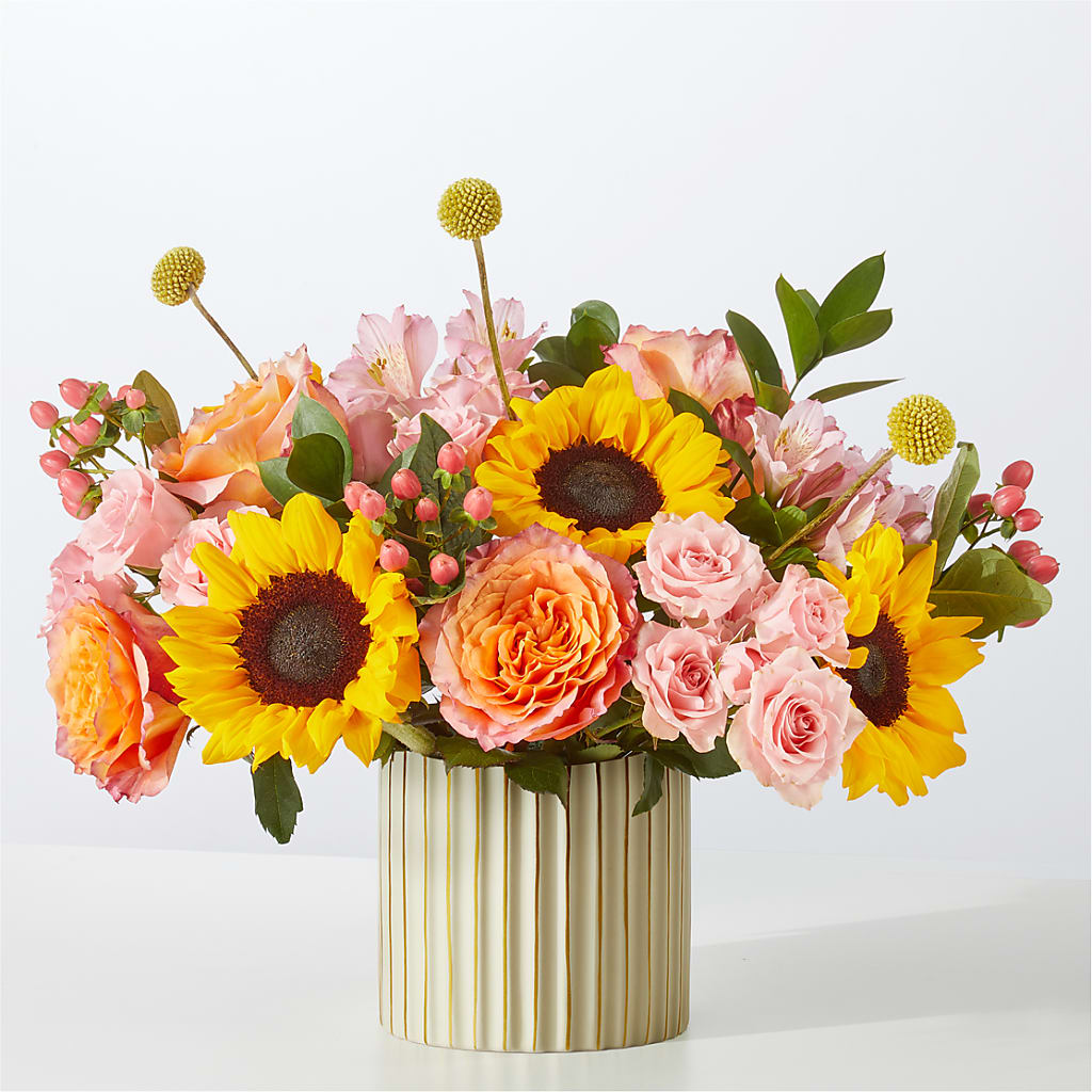 Sun's Out Bouquet – Halstead Floral At The Plaza, Halstead KS