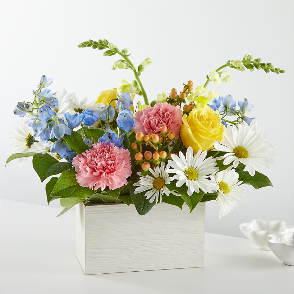 Sun Salutation Box Bouquet – Halstead Floral At The Plaza, Halstead KS