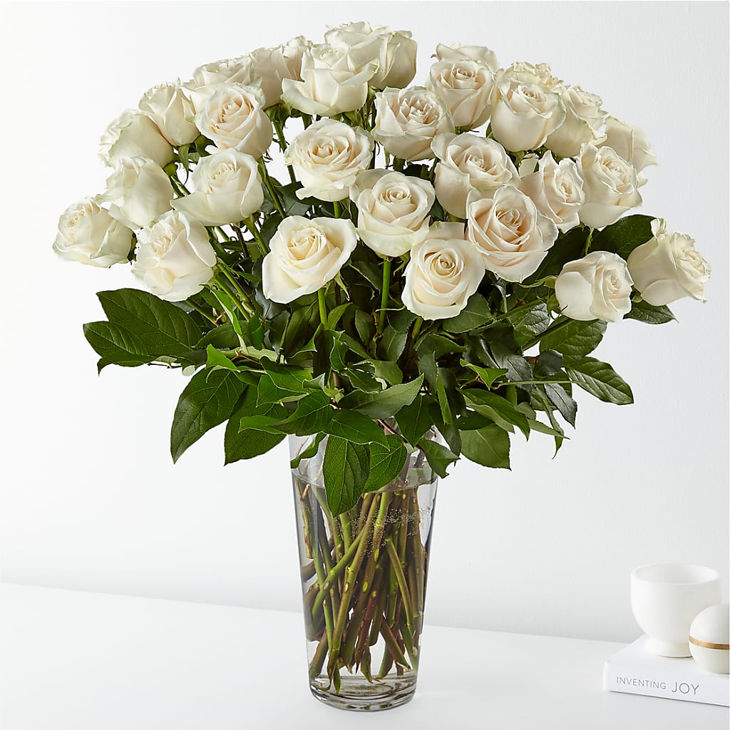 Long Stem White Rose Bouquet – Halstead Floral At The Plaza, Halstead KS