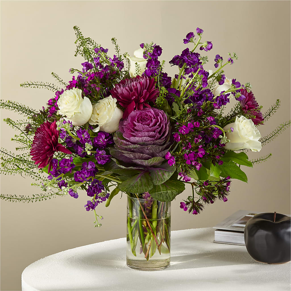 Unbound Romance Bouquet – Halstead Floral At The Plaza, Halstead KS