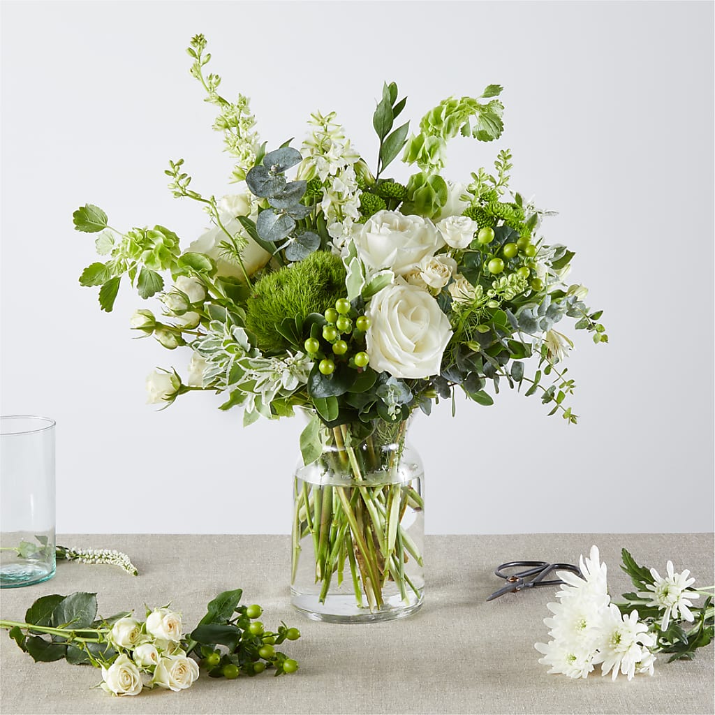 Irish Garden - A Florist Original – Halstead Floral At The Plaza, Halstead KS