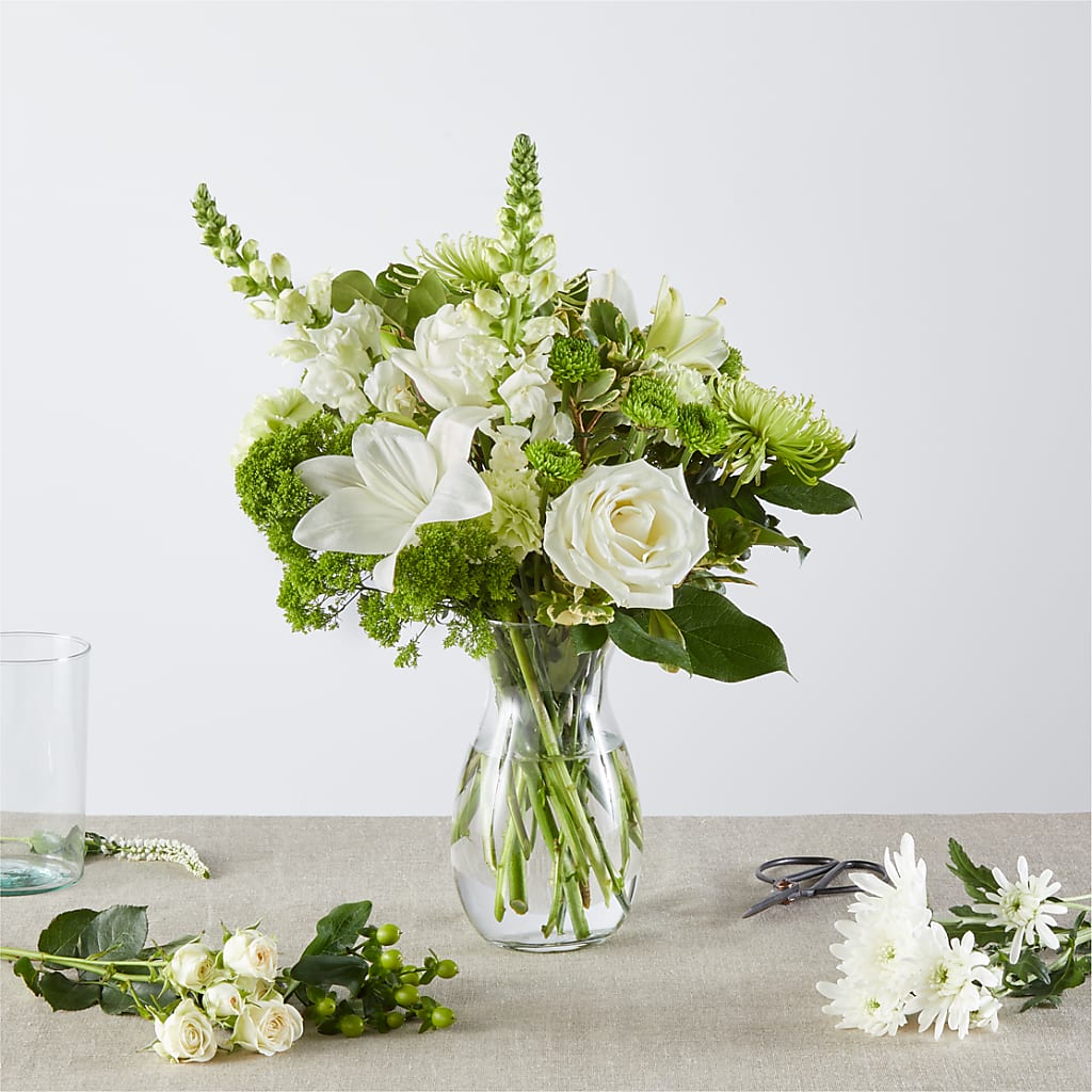 Irish Garden - A Florist Original – Halstead Floral At The Plaza, Halstead KS