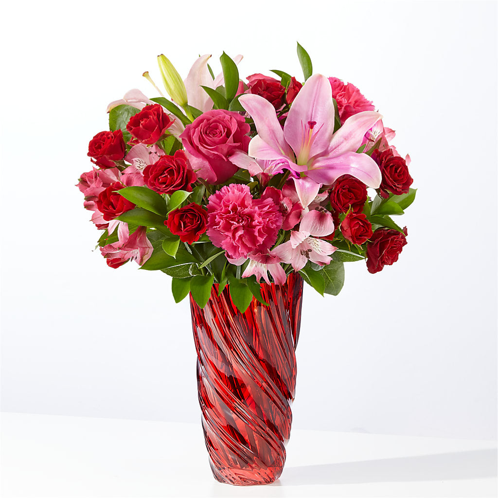 In Love Bouquet with Luxe Swirl Vase – Halstead Floral At The Plaza, Halstead KS