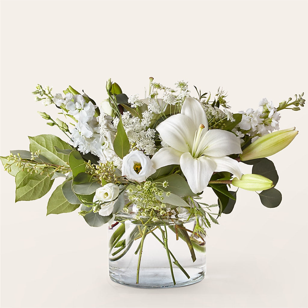 Alluring Elegance Bouquet – Halstead Floral At The Plaza, Halstead KS