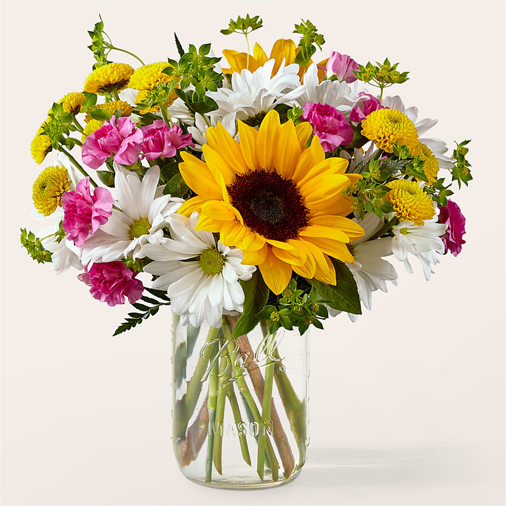 Aglow Bouquet – Halstead Floral At The Plaza, Halstead KS