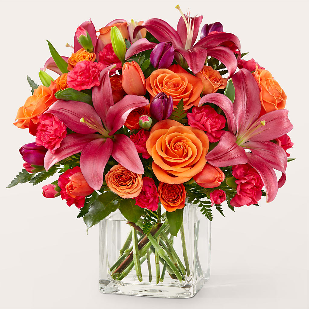 Lucky Lily Bouquet – Halstead Floral At The Plaza, Halstead KS