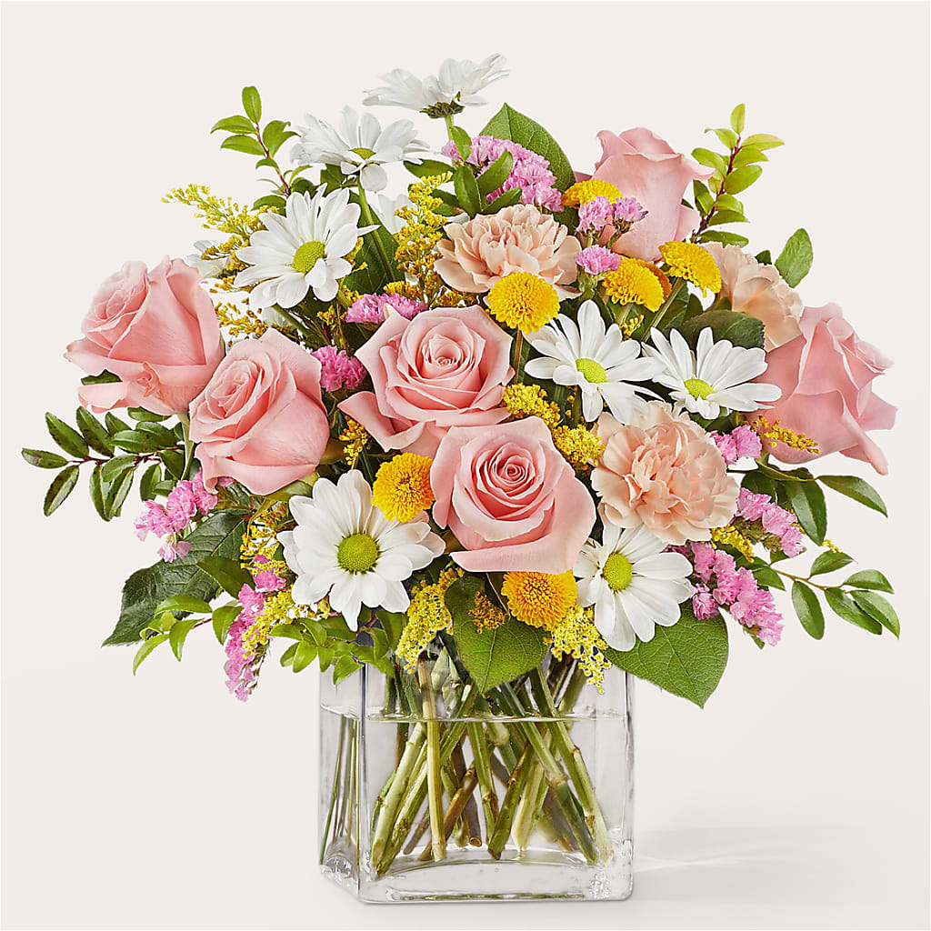 Country Cottage Bouquet – Halstead Floral At The Plaza, Halstead KS