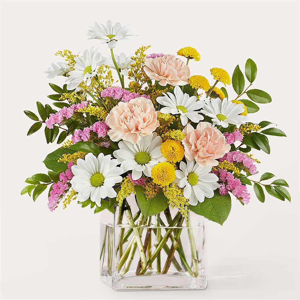 Country Cottage Bouquet – Halstead Floral At The Plaza, Halstead KS