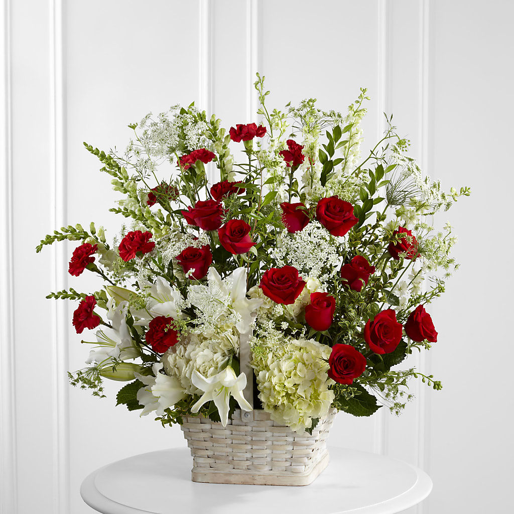In Loving Memory Arrangement – Halstead Floral At The Plaza, Halstead KS