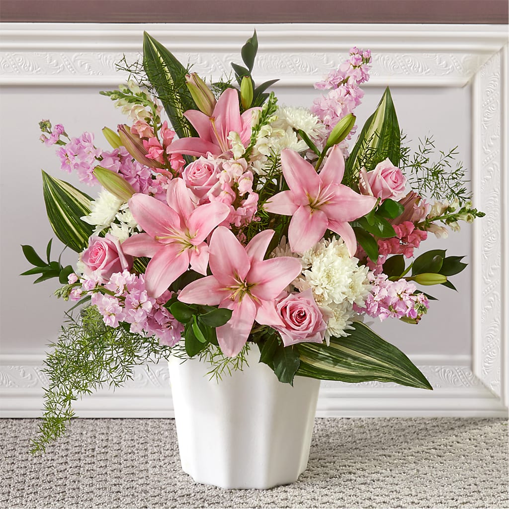 Simply Serene Floor Basket – Halstead Floral At The Plaza, Halstead KS