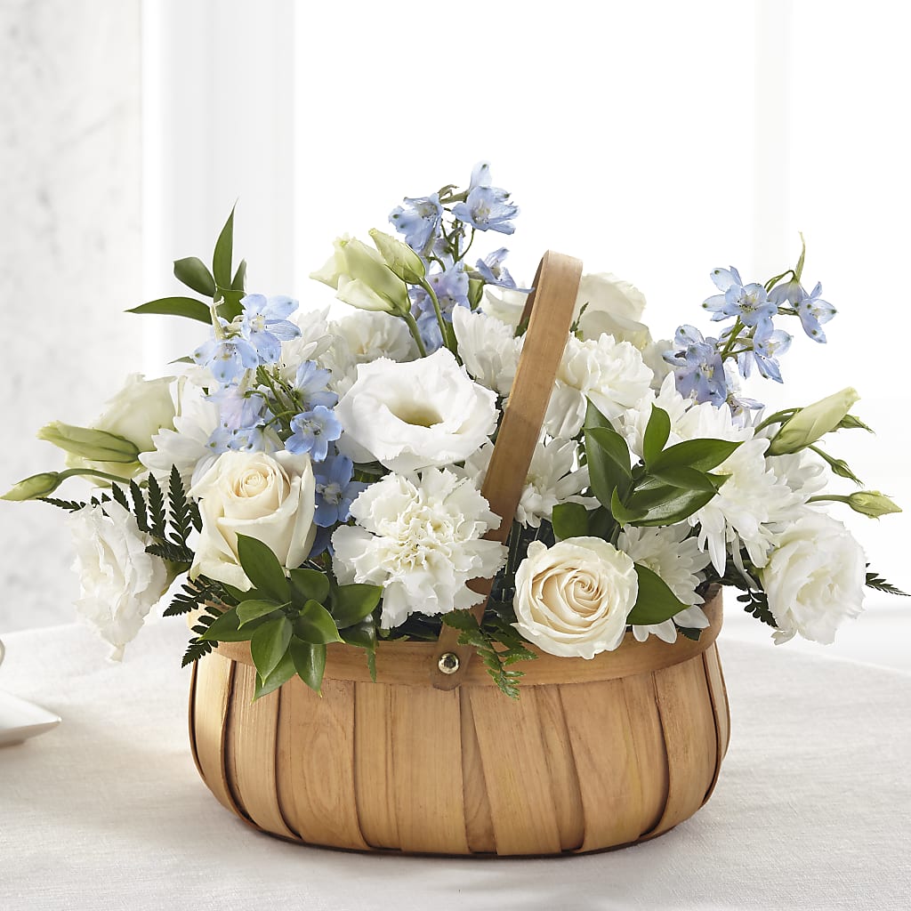 Sincerely Heartfelt Basket – Halstead Floral At The Plaza, Halstead KS
