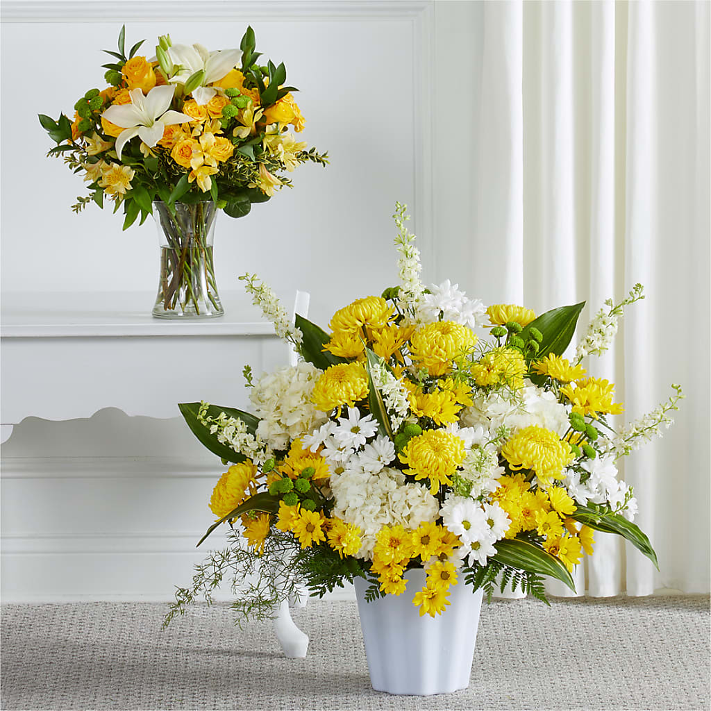Warm Remembrance Bundles – Halstead Floral At The Plaza, Halstead KS
