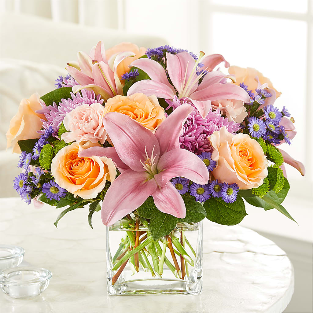 Delicate Details Bouquet – Halstead Floral At The Plaza, Halstead KS