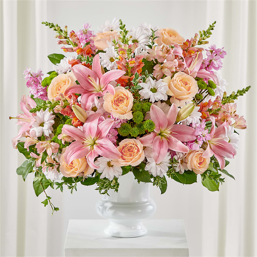 Heartfelt Gesture Urn Arrangement – Halstead Floral At The Plaza, Halstead KS