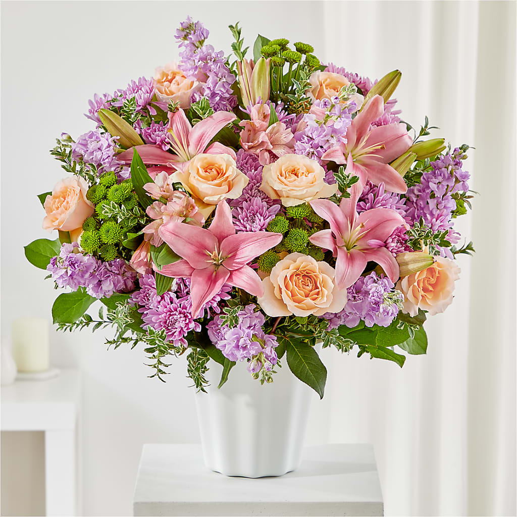 Supportive Embrace Tabletop Basket – Halstead Floral At The Plaza, Halstead KS