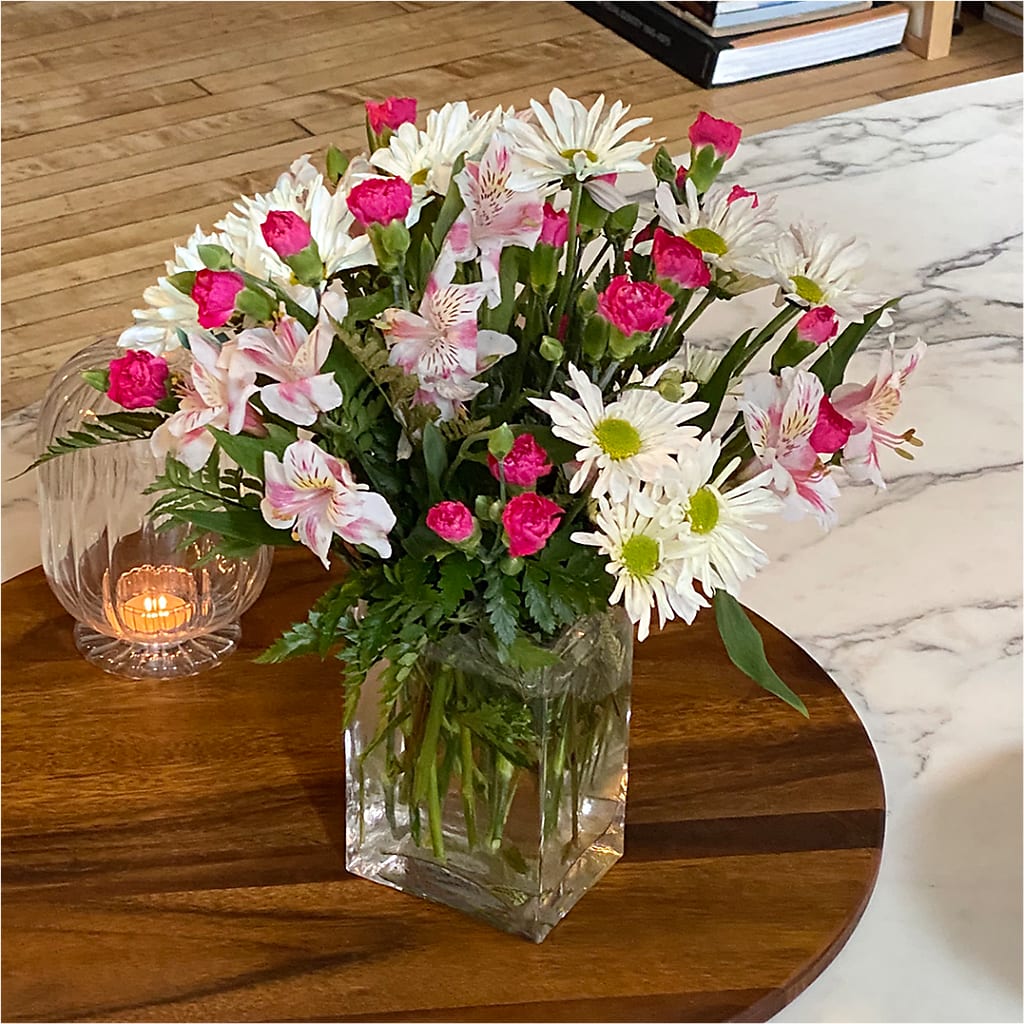 Sweet Surprises® Bouquet – Halstead Floral At The Plaza, Halstead KS