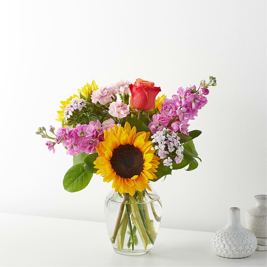 Yellow Brick Road Bouquet – Halstead Floral At The Plaza, Halstead KS