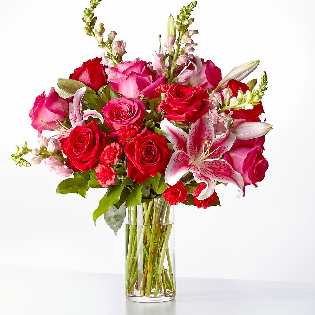 Love at First Sight Bouquet – Halstead Floral At The Plaza, Halstead KS