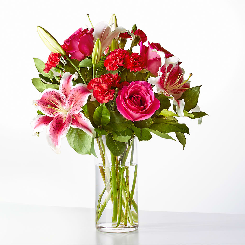 Love at First Sight Bouquet – Halstead Floral At The Plaza, Halstead KS