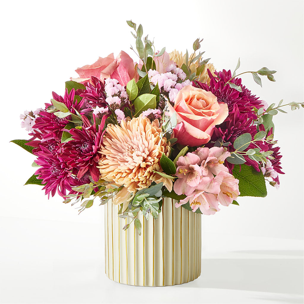Berry Cobbler Bouquet with Ivory Vase – Halstead Floral At The Plaza, Halstead KS
