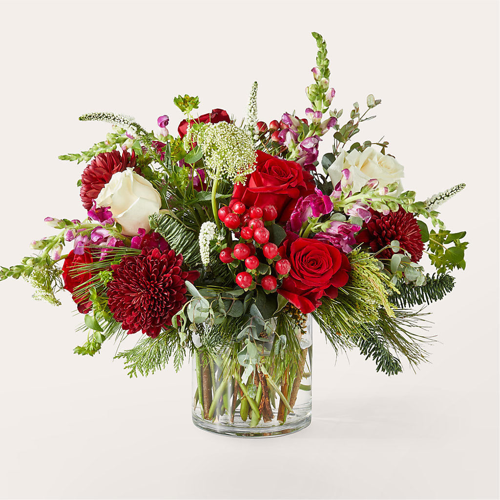 Cranberry Fizz Bouquet – Halstead Floral At The Plaza, Halstead KS