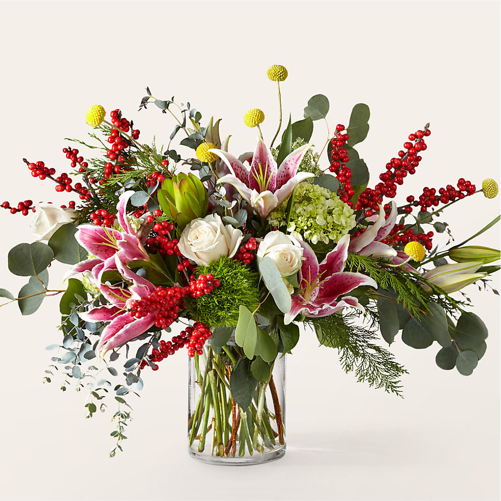 Berry & Bright Bouquet – Halstead Floral At The Plaza, Halstead KS