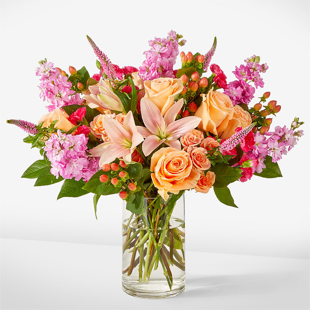 Bisous Bouquet – Halstead Floral At The Plaza, Halstead KS