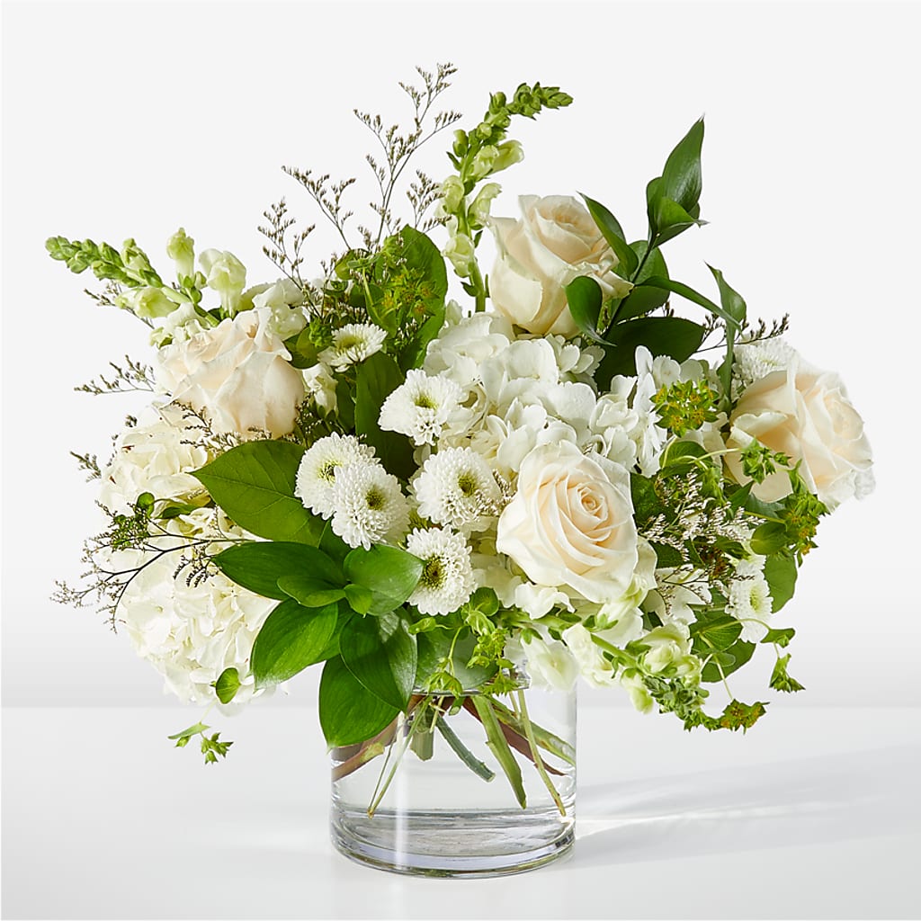 Hint of Vanilla Bouquet – Halstead Floral At The Plaza, Halstead KS
