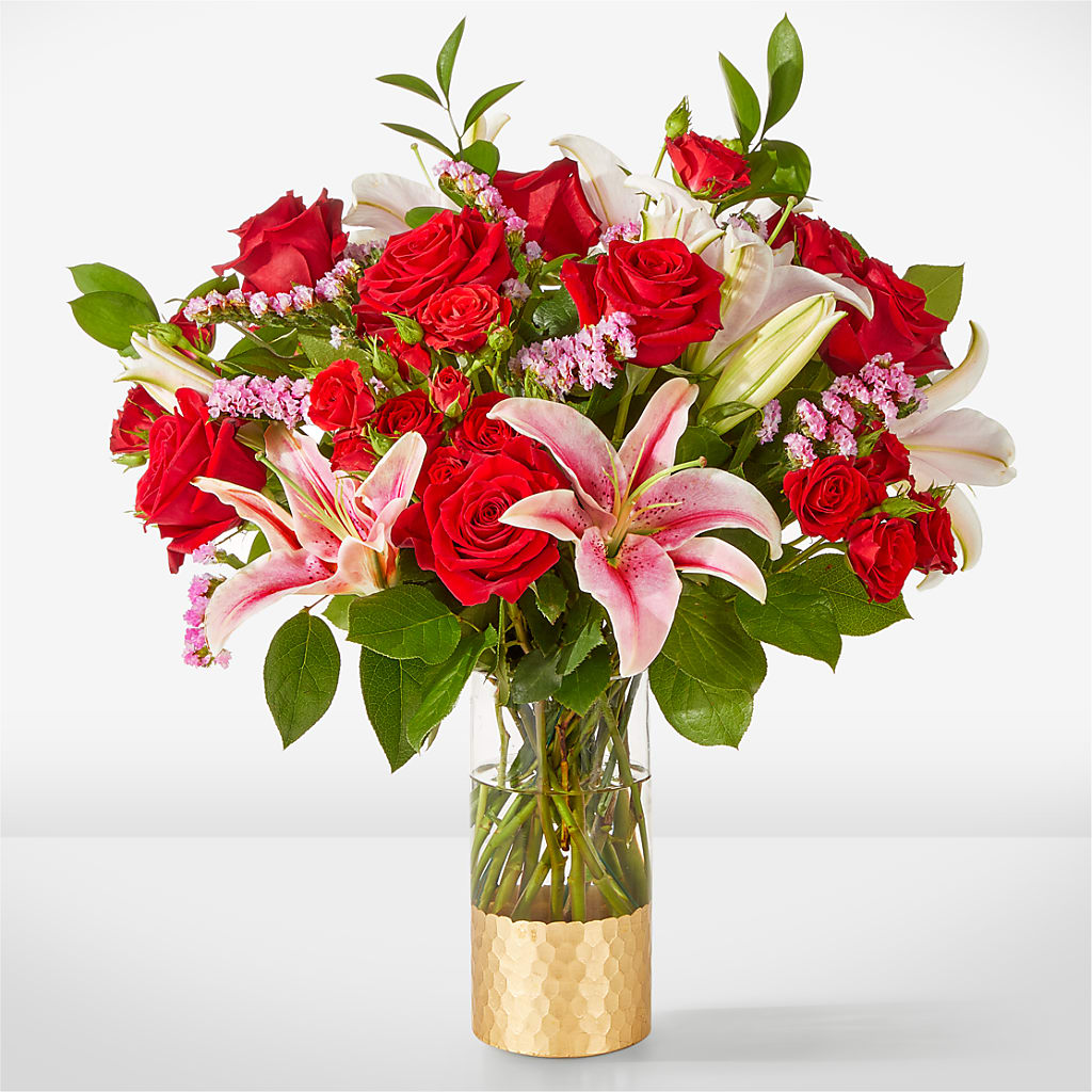 Hopeless Romantic Bouquet – Halstead Floral At The Plaza, Halstead KS