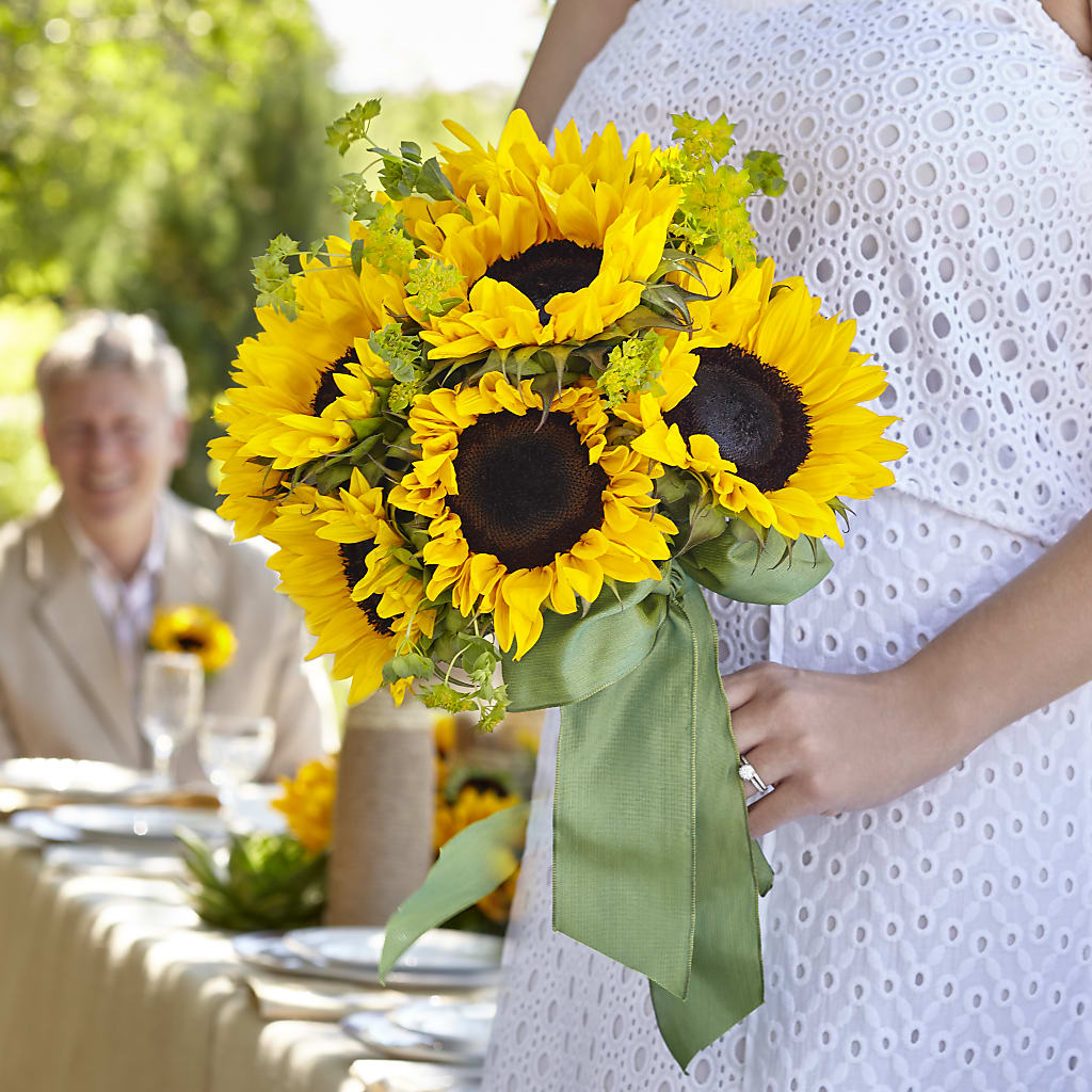 Free Spirit Bouquet – Halstead Floral At The Plaza, Halstead KS