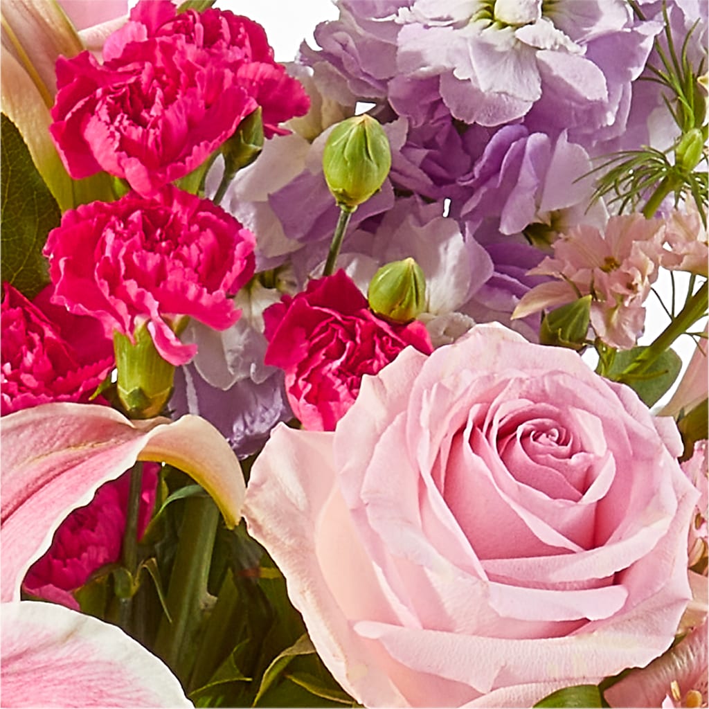Mauvelous Bouquet –  Halstead Floral At The Plaza, Halstead KS