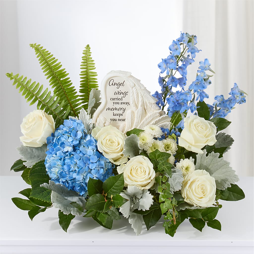 Dearest Arrangement –  Halstead Floral At The Plaza, Halstead KS