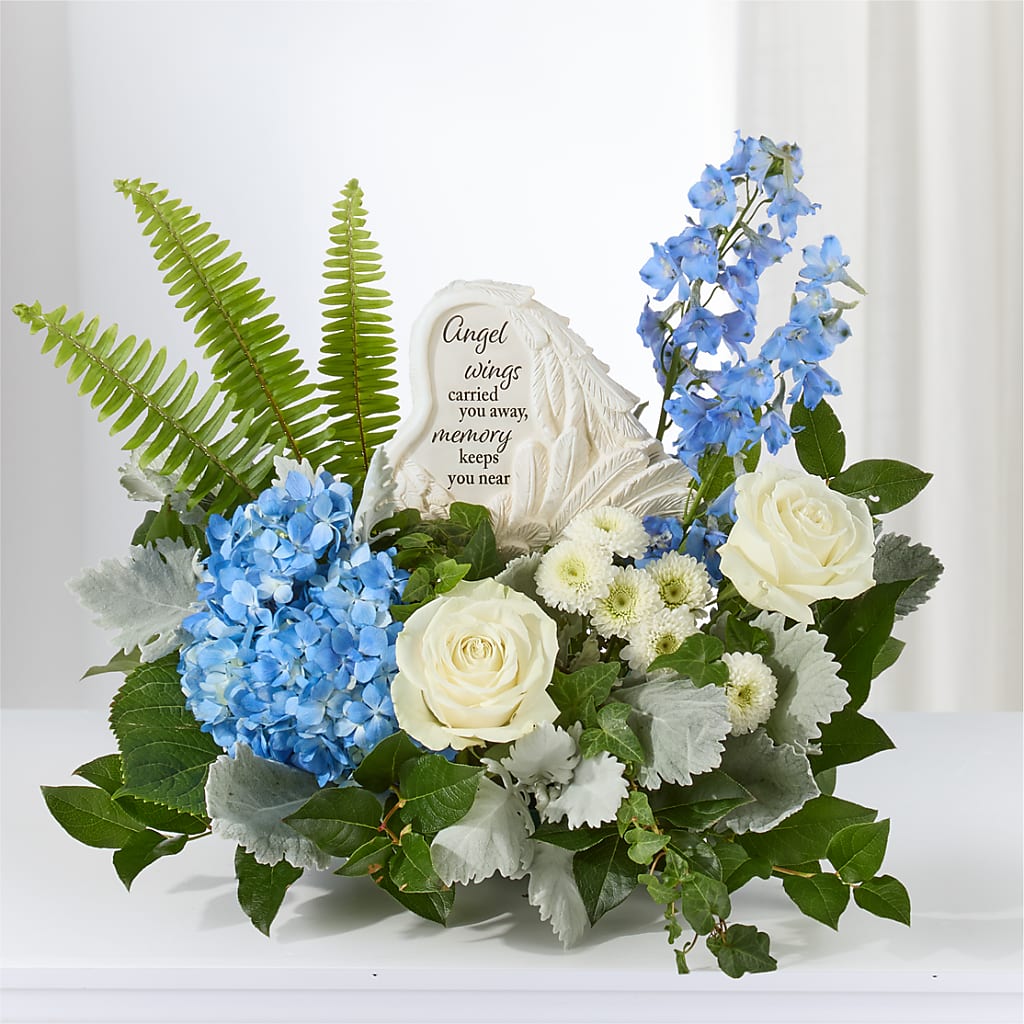 Dearest Arrangement –  Halstead Floral At The Plaza, Halstead KS