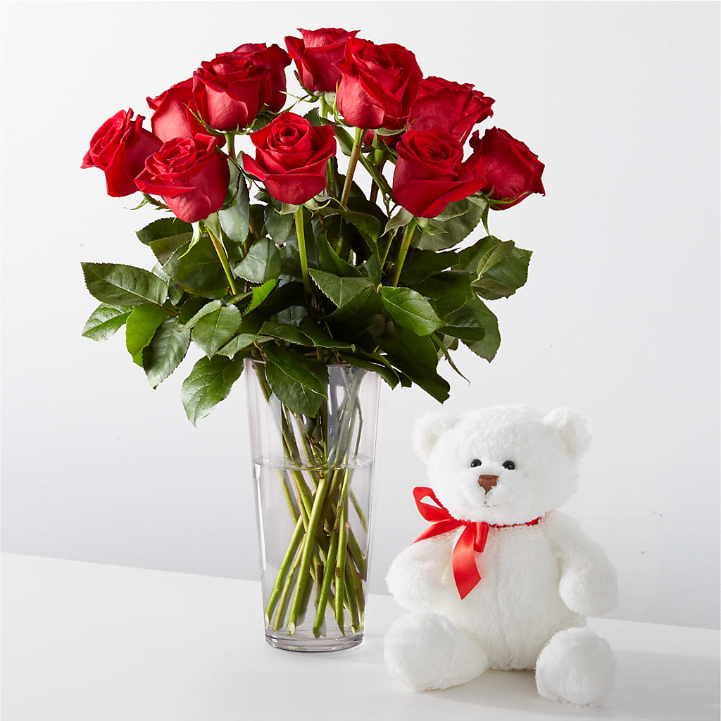 Romantic Long Stem Red Rose Bouquet Bundles –  Halstead Floral At The Plaza, Halstead KS