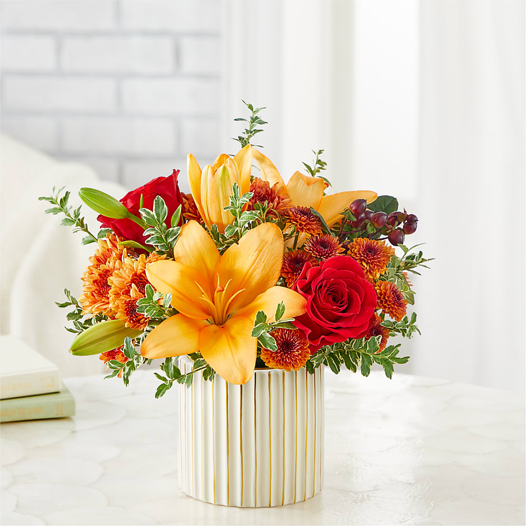 Scarlet Skies Bouquet –  Halstead Floral At The Plaza, Halstead KS