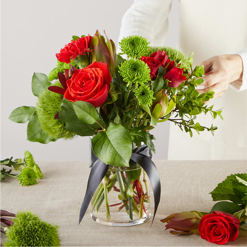Heritage Kindle – A Florist Original –  Halstead Floral At The Plaza, Halstead KS