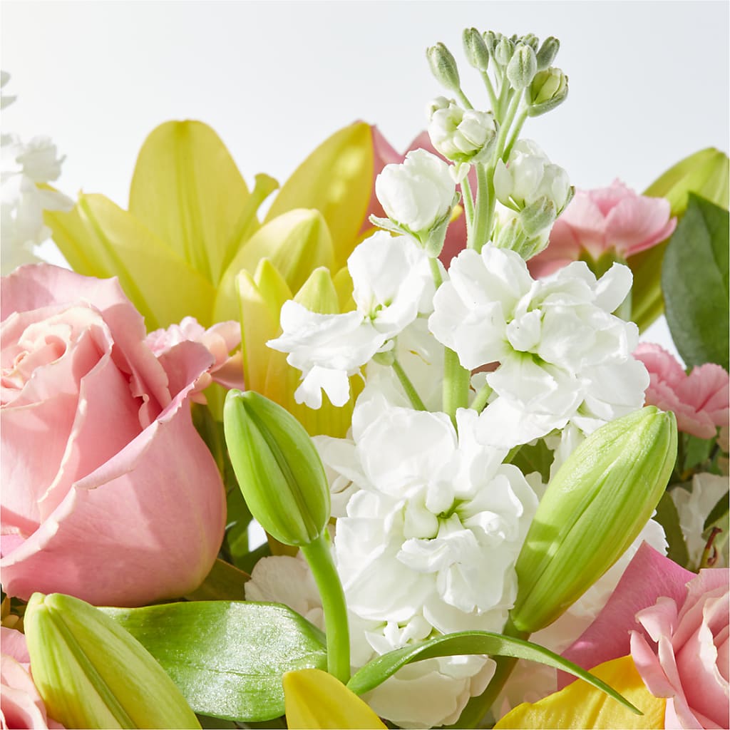 Garden Delight Bouquet –  Halstead Floral At The Plaza, Halstead KS