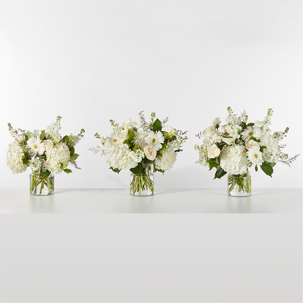 Sun-drenched Blooms Box Bouquet –  Halstead Floral At The Plaza, Halstead KS