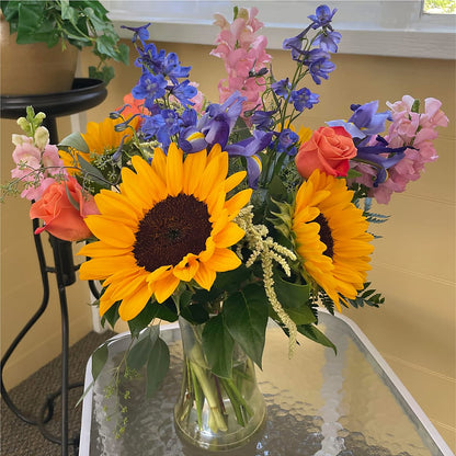 Rays of Life Bouquet –  Halstead Floral At The Plaza, Halstead KS