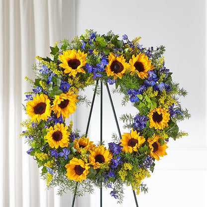 Bright Rays Wreath –  Halstead Floral At The Plaza, Halstead KS