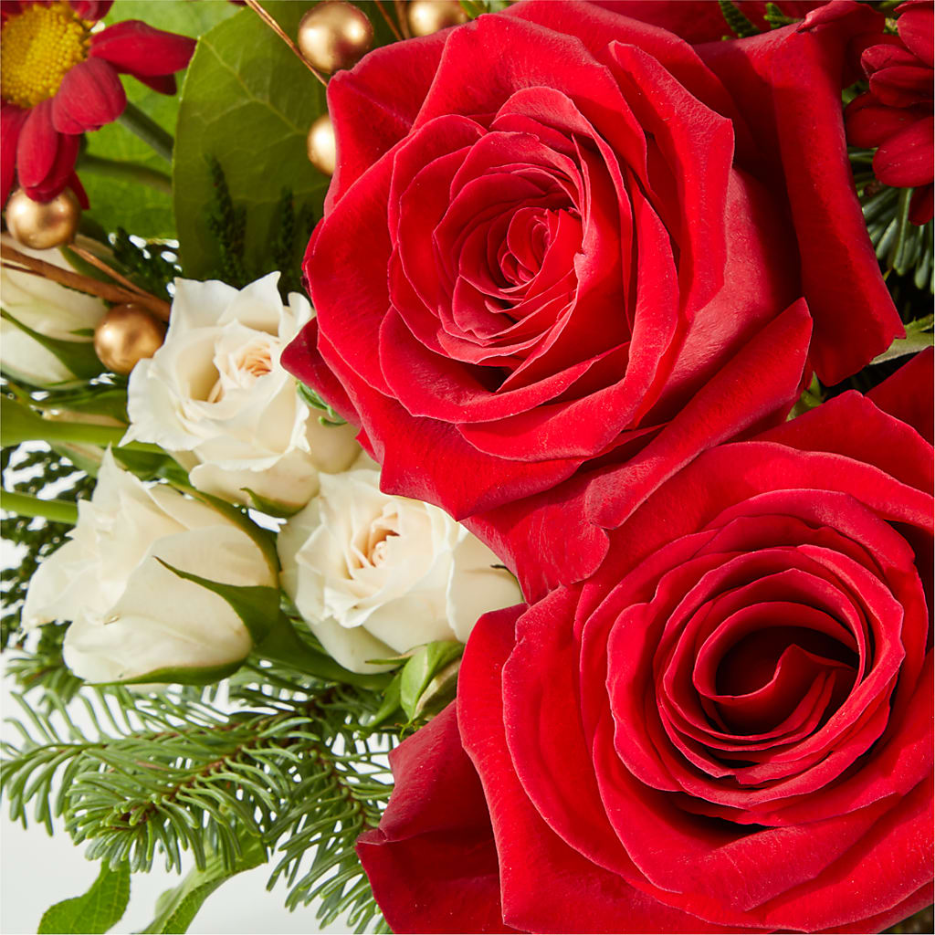 Believe Bouquet –  Halstead Floral At The Plaza, Halstead KS