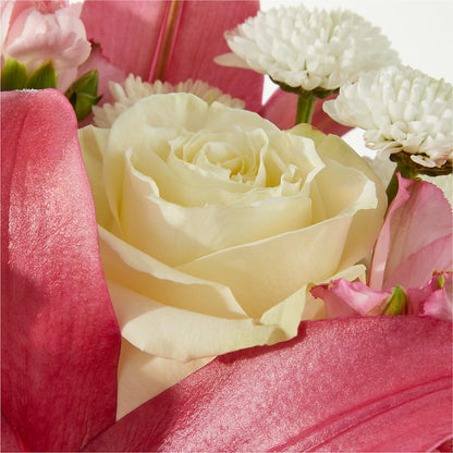 Piece of Cake Bouquet –  Halstead Floral At The Plaza, Halstead KS