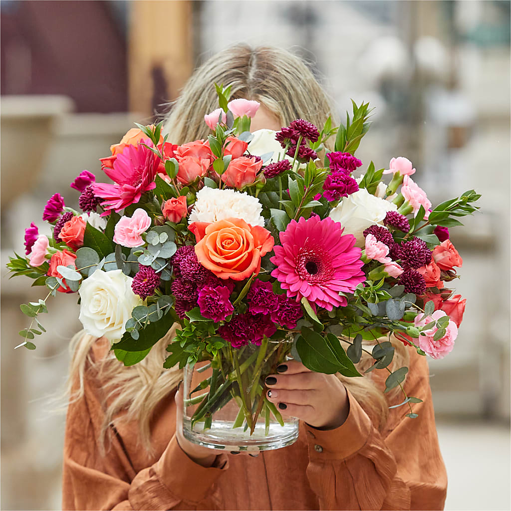 Smell the Roses Bouquet –  Halstead Floral At The Plaza, Halstead KS
