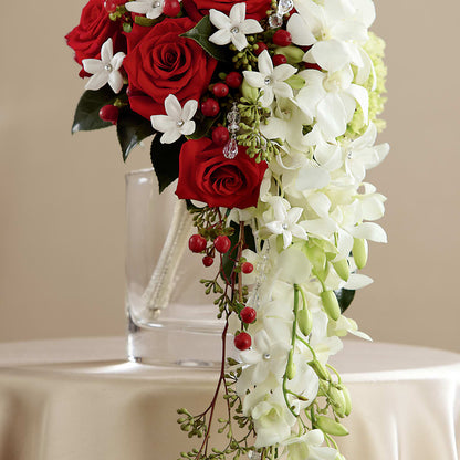 Here Comes the Bride Bouquet –  Halstead Floral At The Plaza, Halstead KS